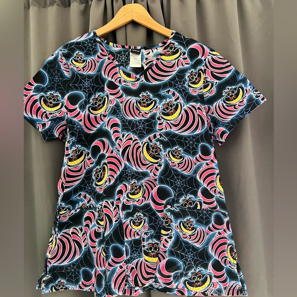 Cheshire Cat scrub top